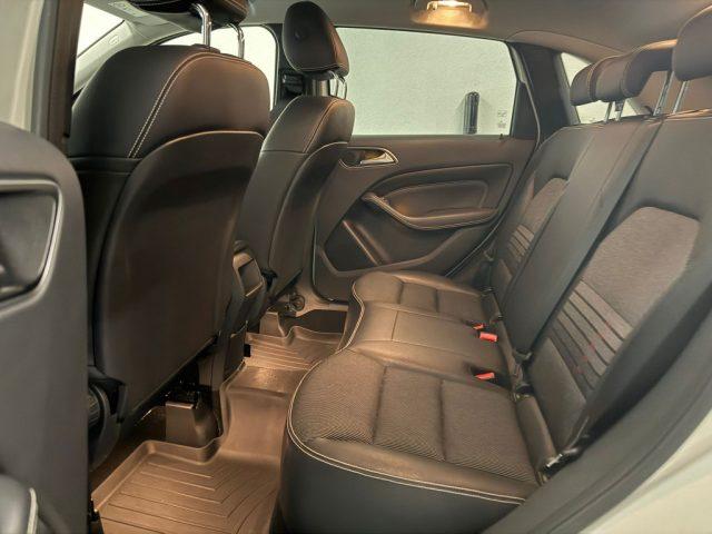 MERCEDES-BENZ B 200 d Automatic Sport