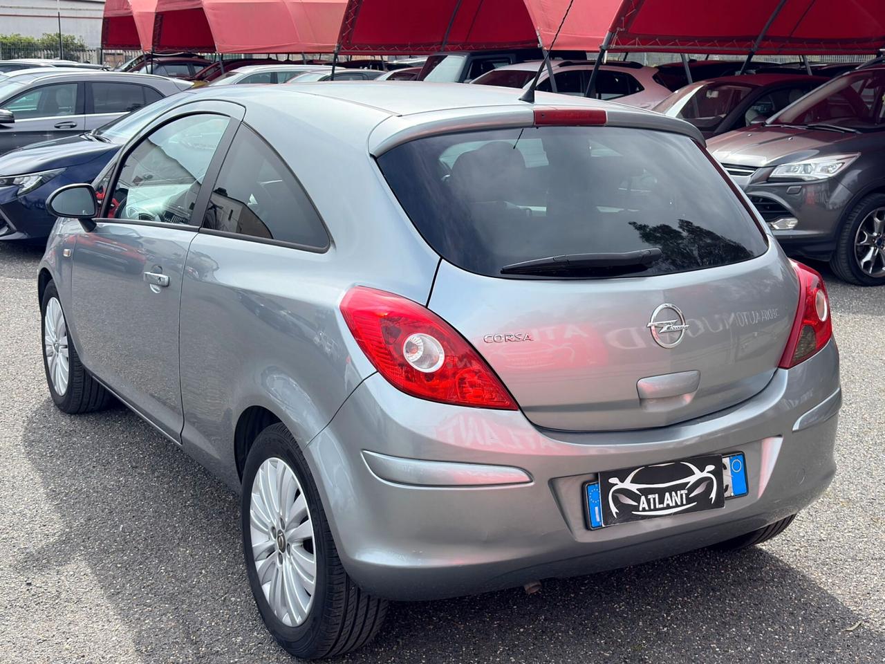 Opel Corsa 1.2 85CV 3 porte GPL-TECH b-color