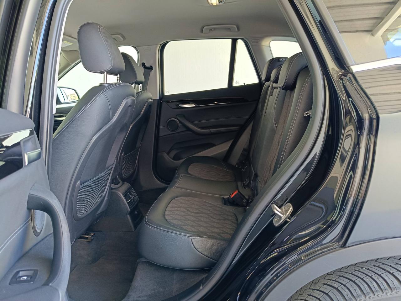 BMW X1 sdrive18d xLine auto my18