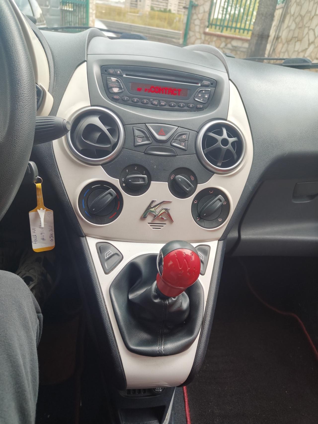Ford Ka 1.3 TDCi 75CV Titanium