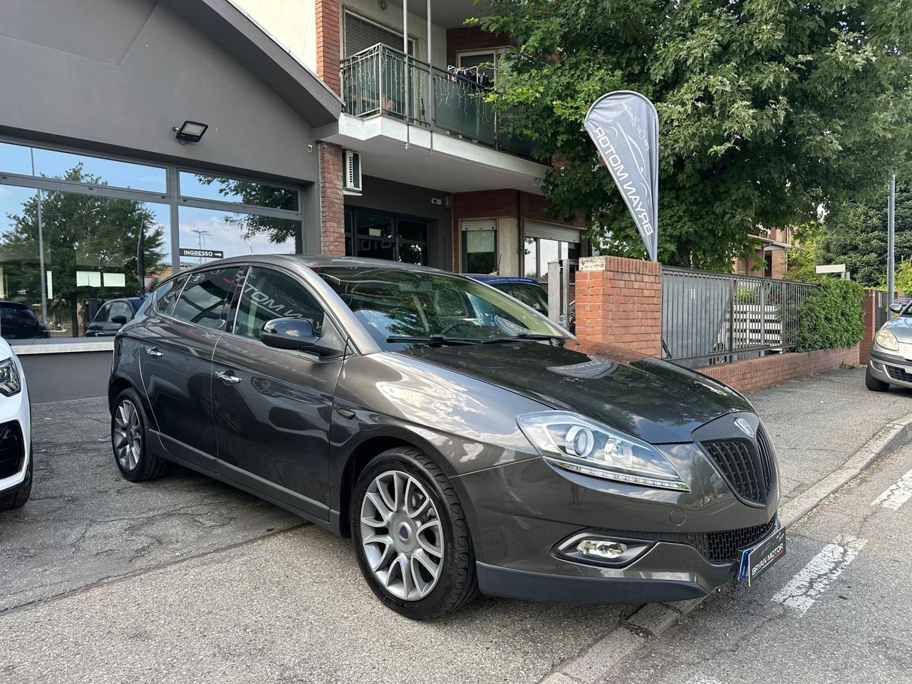 Lancia Delta 1.6 MJT DPF 105 CV Gold