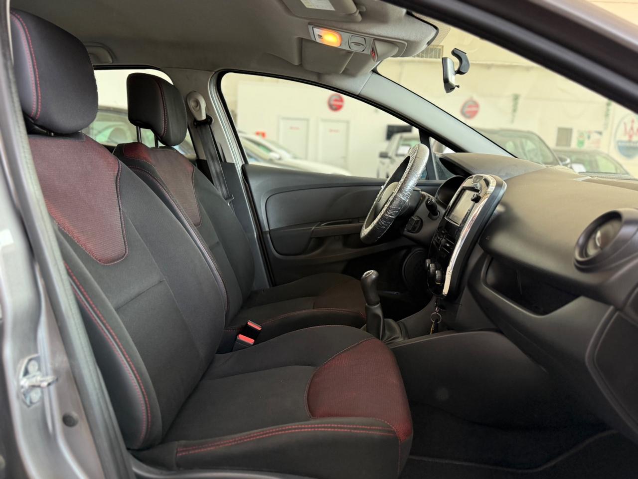 Renault Clio 1.2 75CV GPL 5P OK NEOPATENTATI