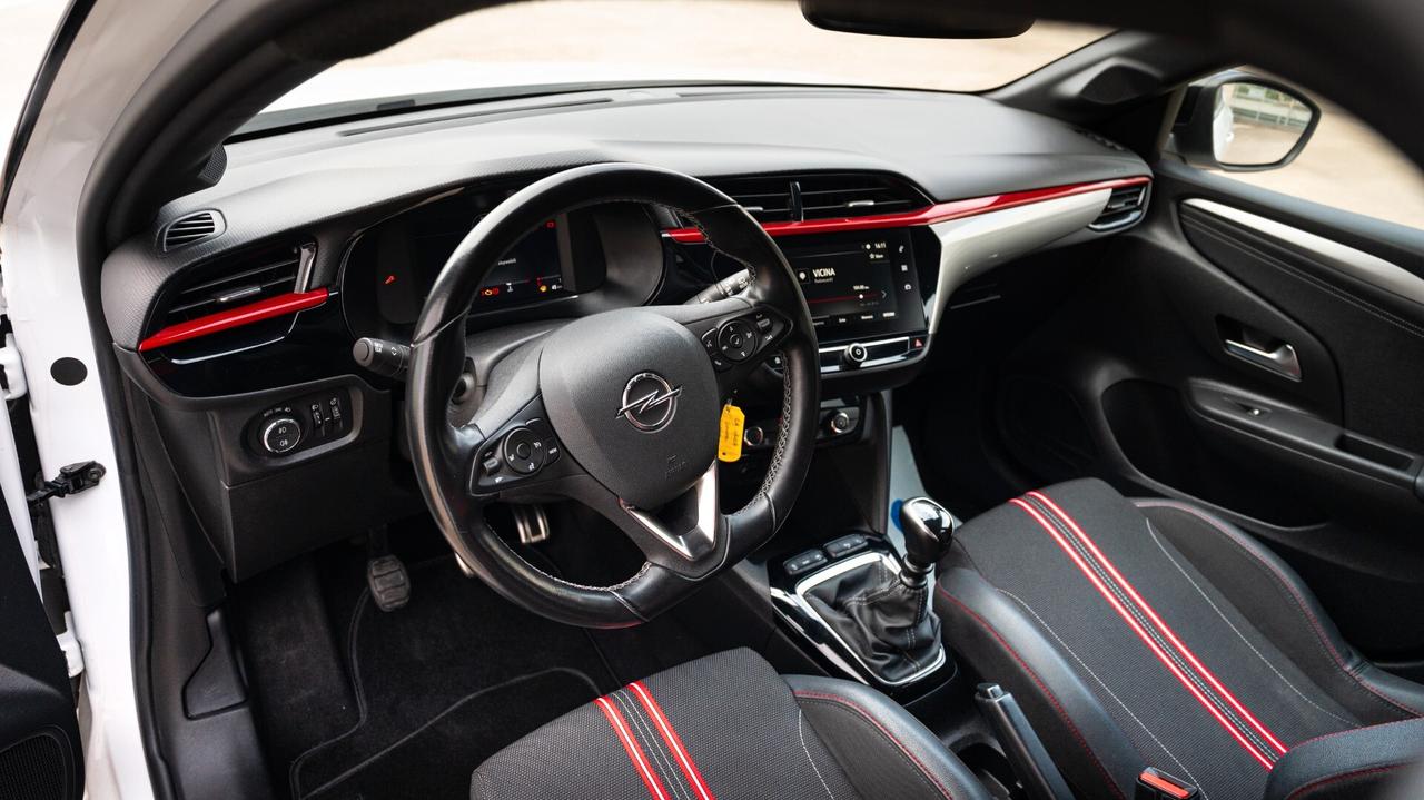 Opel Corsa 1.2 100 CV GS Line