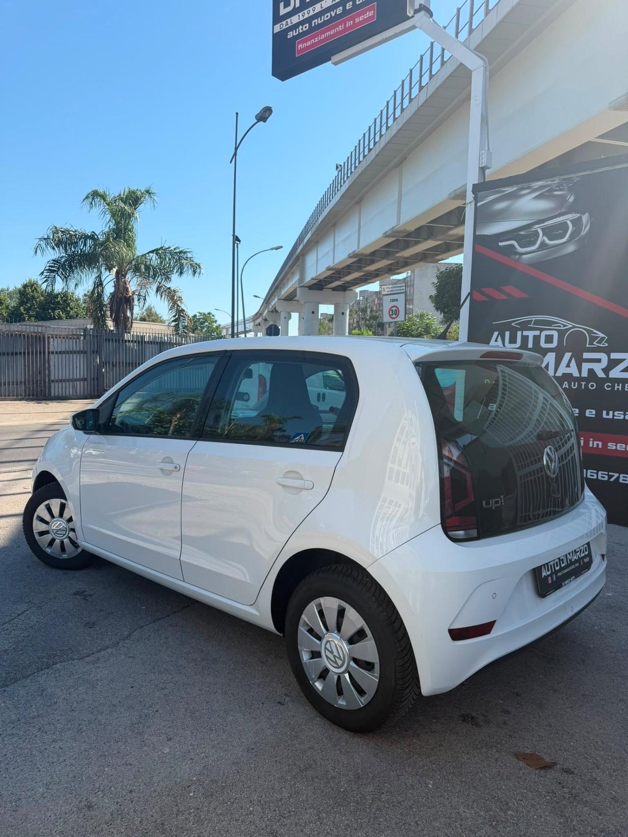 Volkswagen up! 1.0 75 CV 5p. high