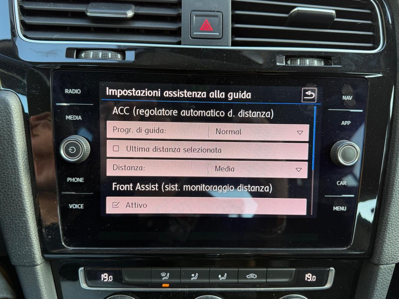 Volkswagen Golf 1.6 TDI 115 CV DSG 5p. Executive