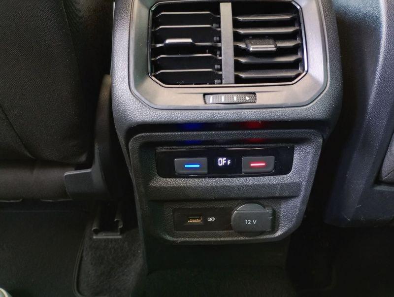 Volkswagen Tiguan 2.0 TDI DSG Advanced tetto apribile tua 190,00 al mese