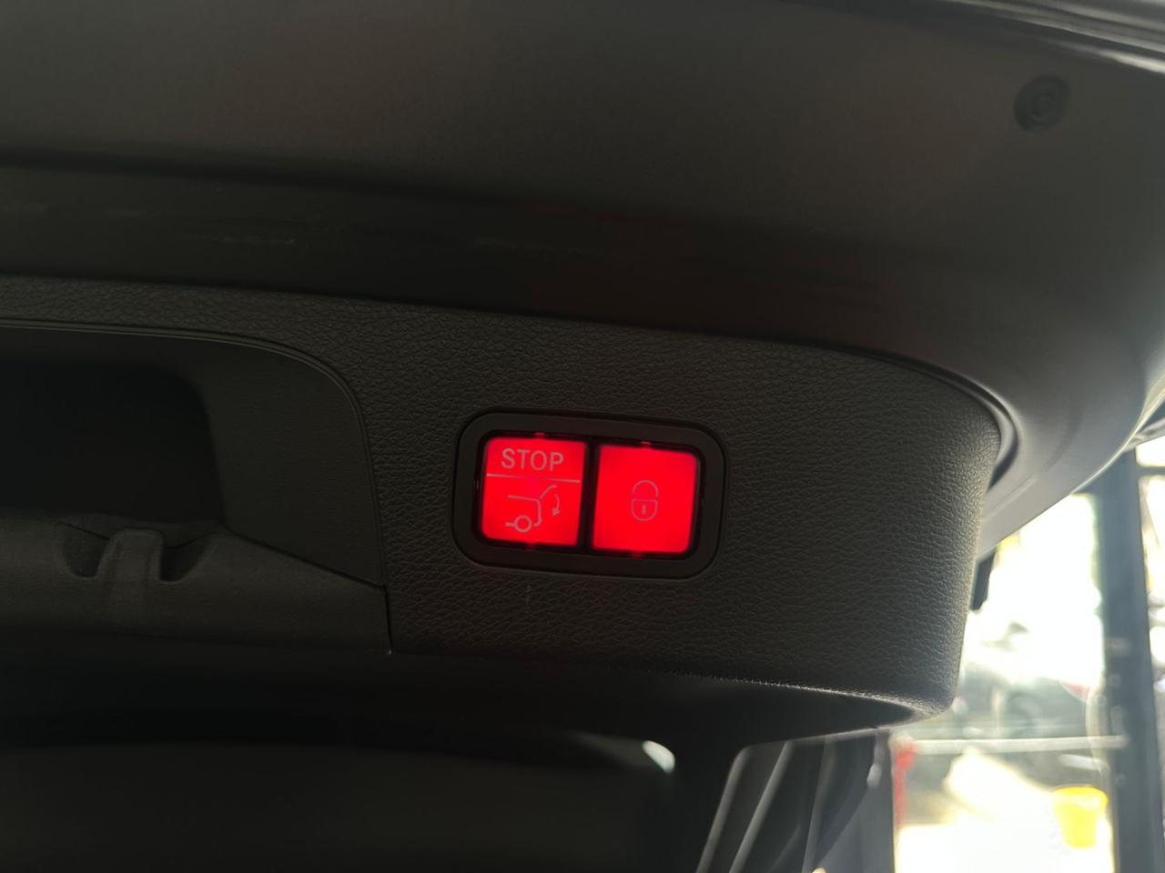 Mercedes EQC - N293 400 4Matic Premium Plus AMG Cam360° Tetto Led NAVI