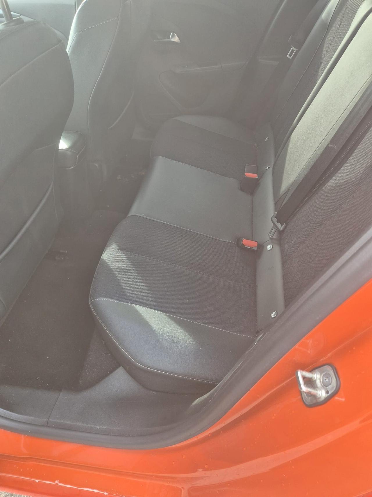 Opel Corsa 1.2 Elegance