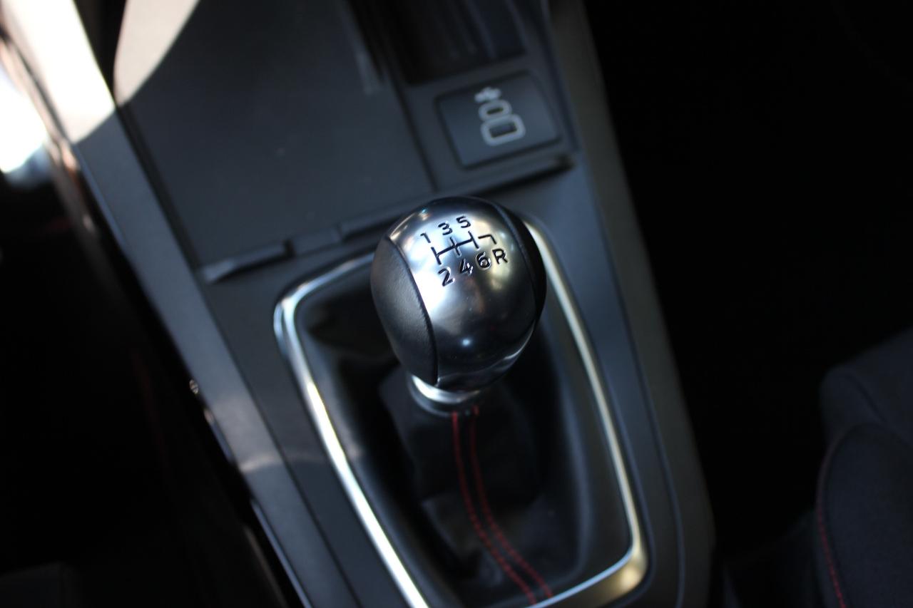 Ford Puma 1.0 Hybrid 125 CV ST-Line NAVY RETROCAMERA PROMO OTTOBRE