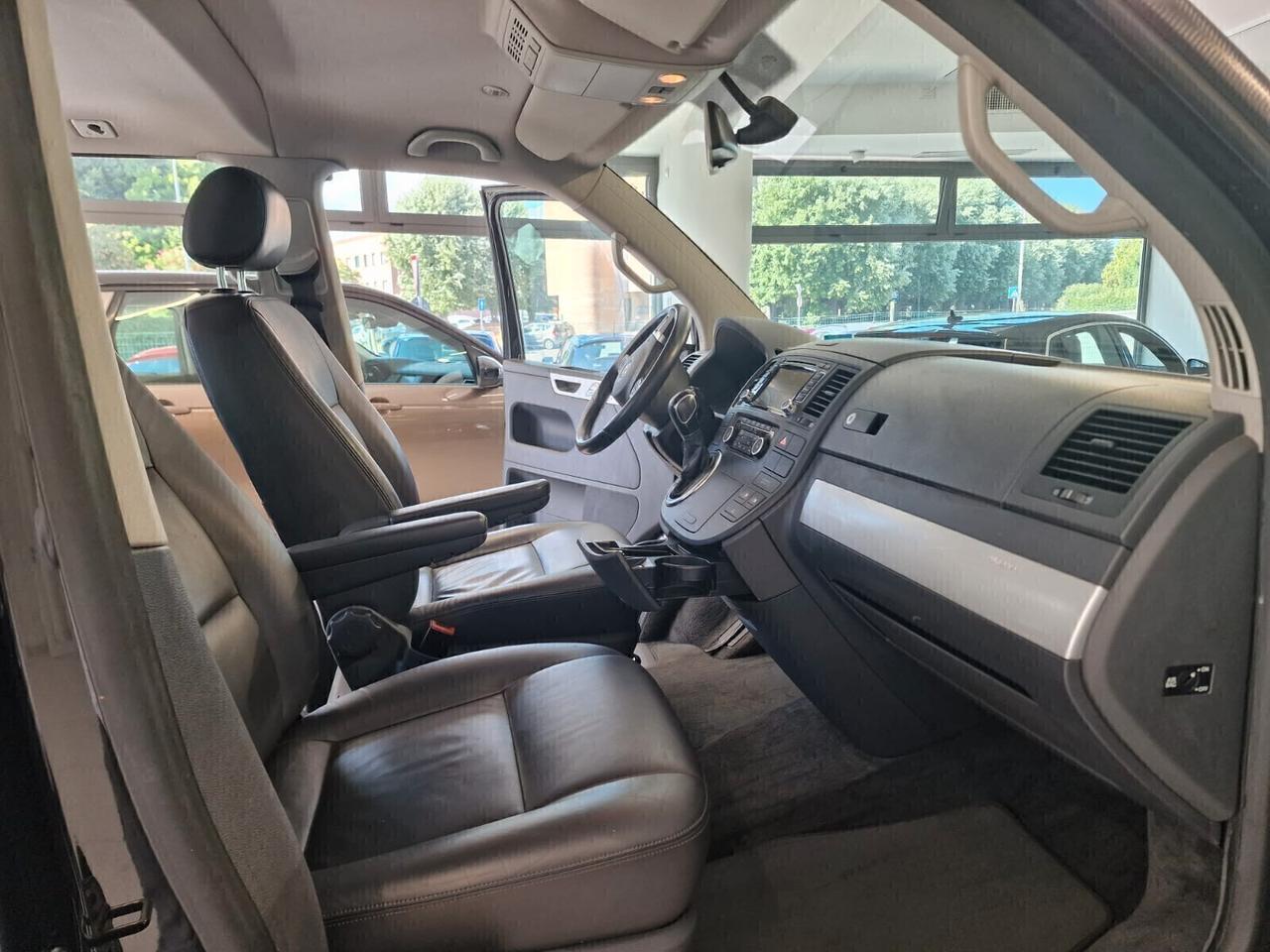 Volkswagen Multivan 2.0 BiTDI 180CV DSG Highline