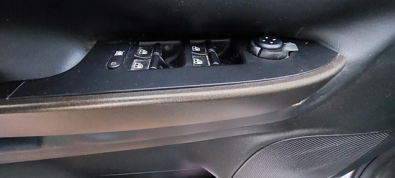 GIULIETTA 1,6 DIESEL 105 CV X NEOPATENTATI TELEFONO LEGA SENSORI FULL IMPECCABILE