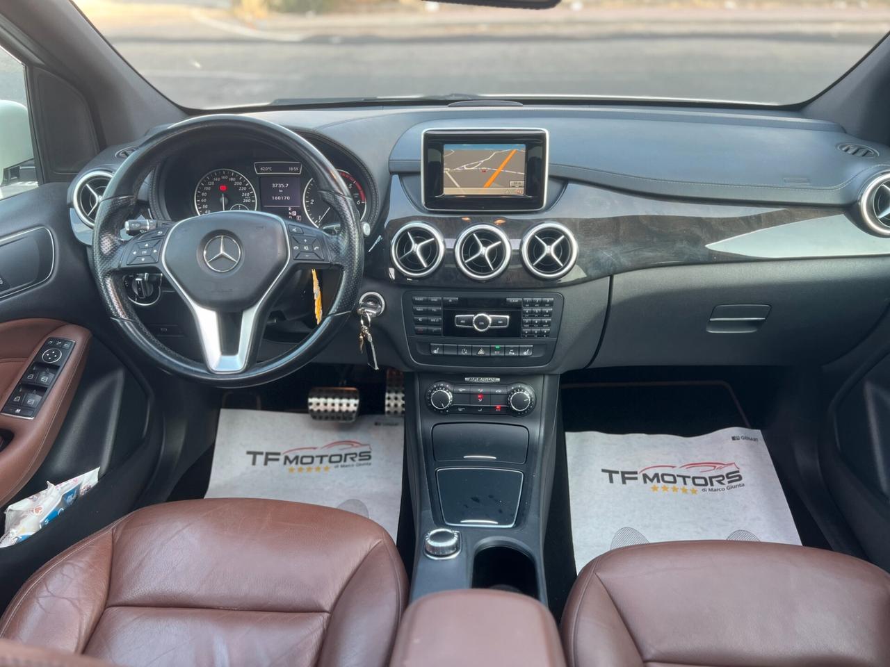 Mercedes Classe B180 TETTO APRIBILE PREMIUM - 2013