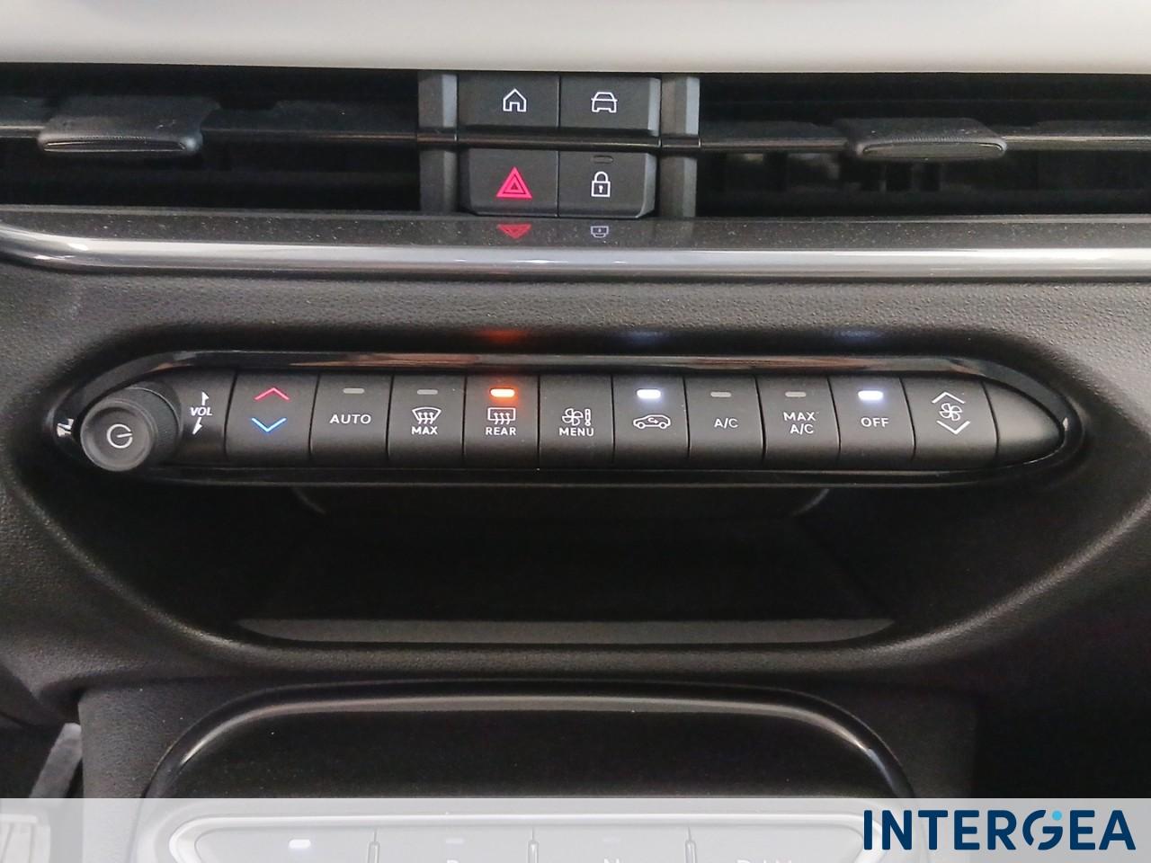 FIAT 600 1.2 hybrid La Prima 110cv auto