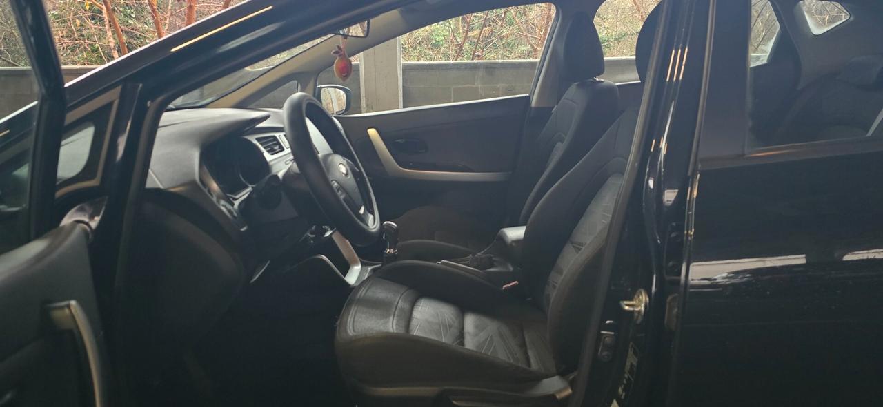 Kia Ceed cee'd 1.4 GPL 5 porte Active