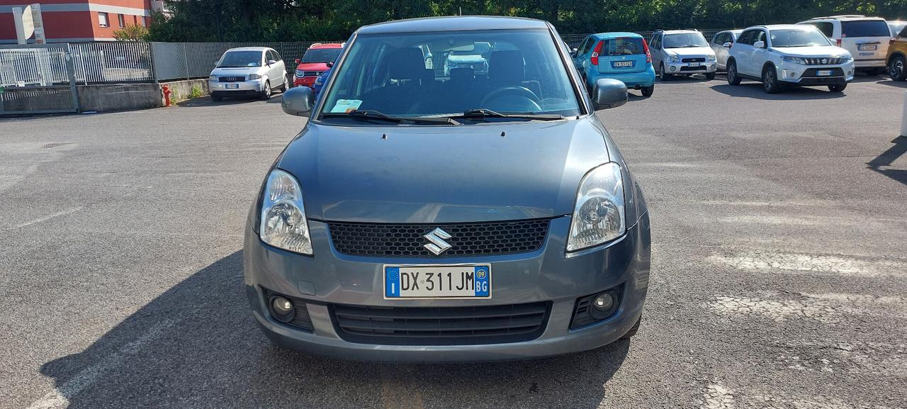 Suzuki Swift 1.3 4x4 5p. GL