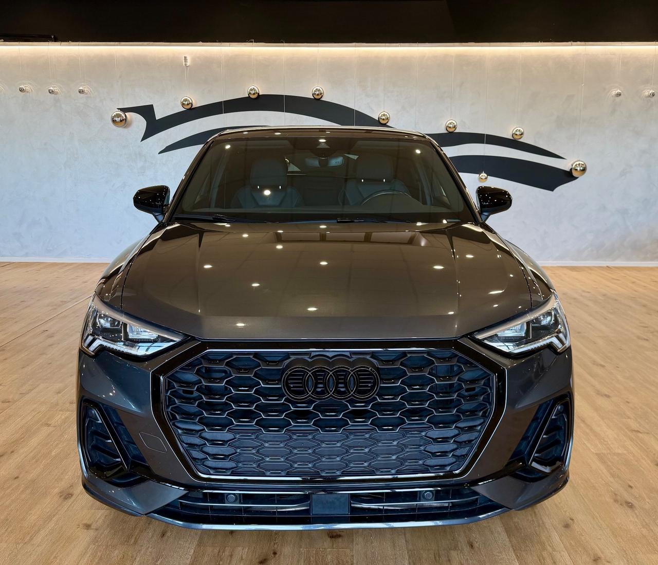 Audi Q3 35 TFSI S tronic line edition