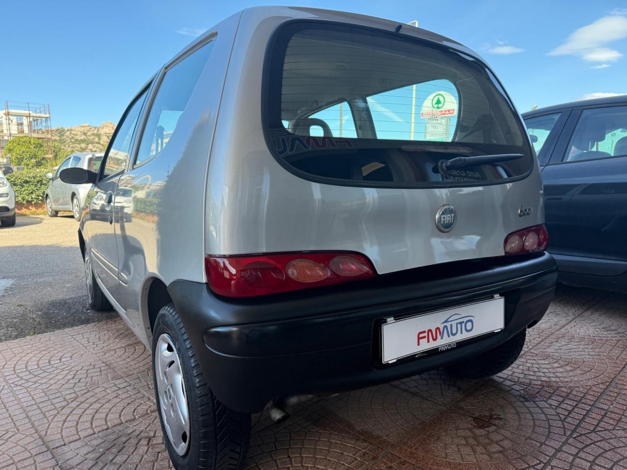 POCHISSIMI KM !!! Fiat 600 1.1 BENZINA, OK NEOPATENTATI