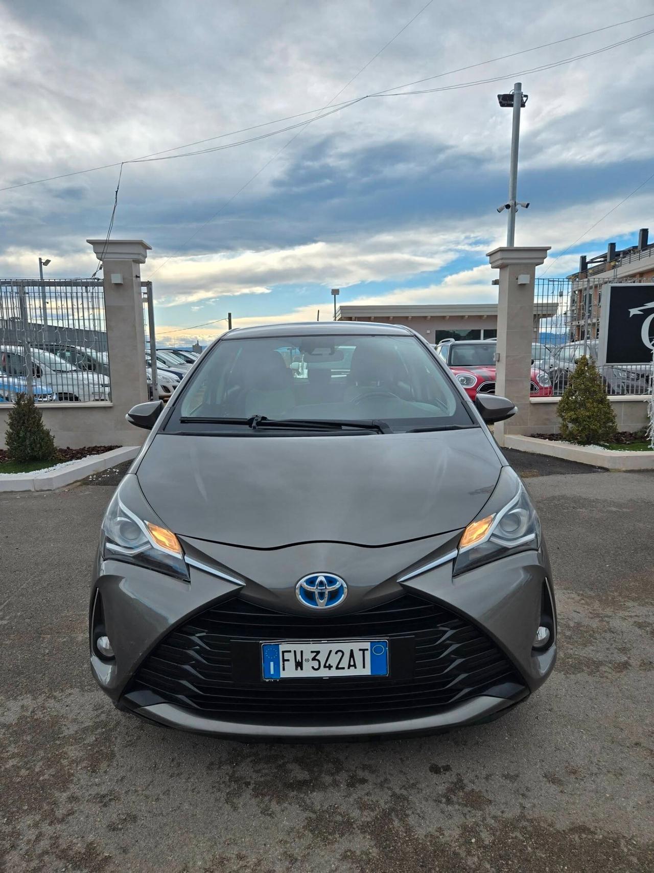Toyota Yaris 1.5 Hybrid 5 porte Active