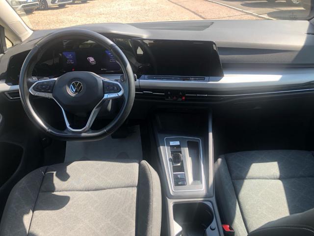 VOLKSWAGEN Golf 1.5 TGI DSG Life OK NEOPATENTATI