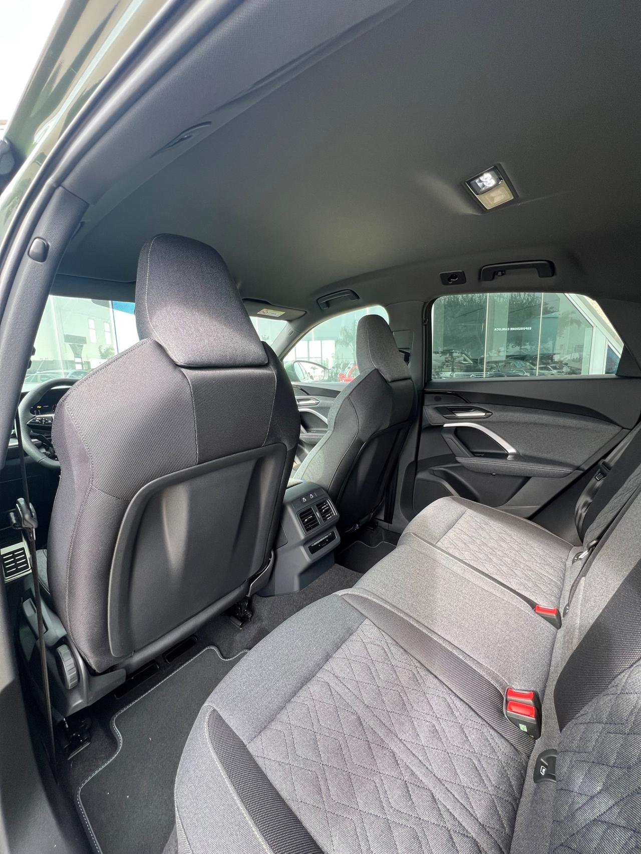 Audi Q5 SPB TDI 150 kW mHEV+ S tronic quattro S line possibilità noleggio no scoring