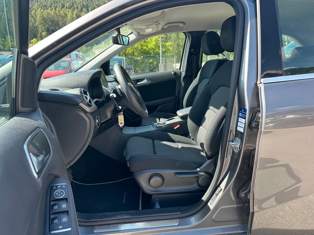 Mercedes-benz B 180 d Automatic