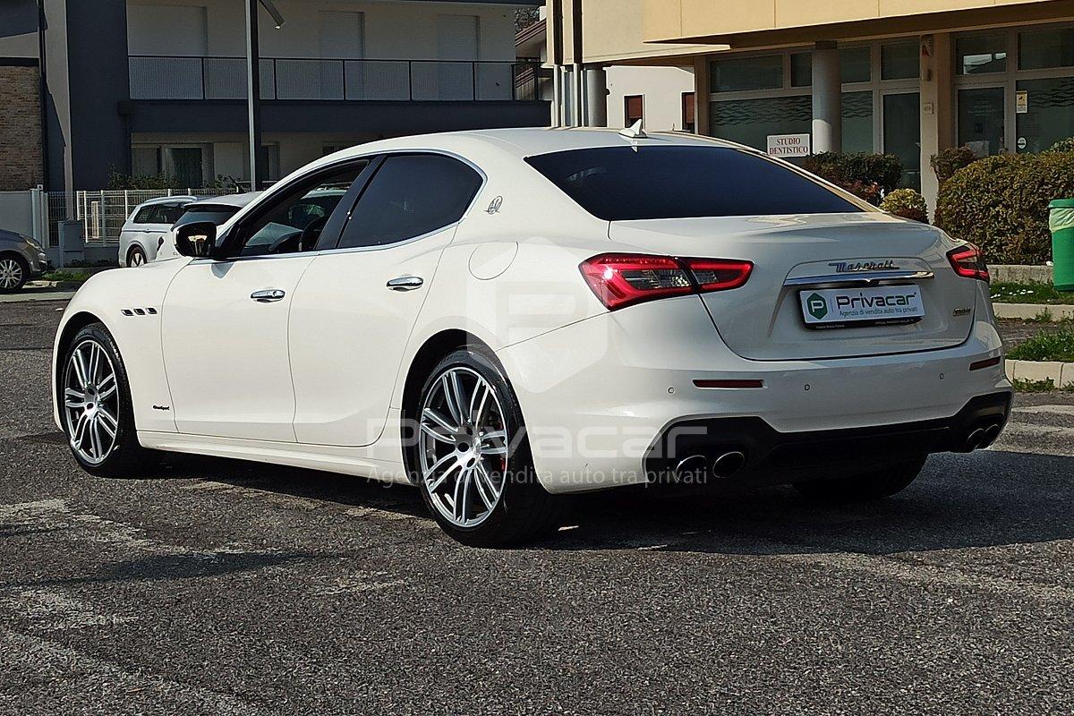 MASERATI Ghibli V6 Diesel 275 CV Gransport