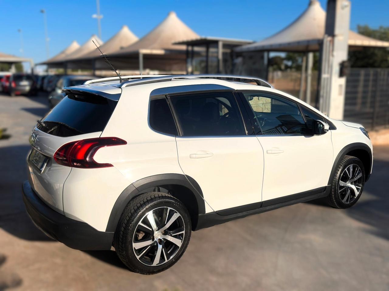 Peugeot 2008 BlueHDi 120 S&S Allure
