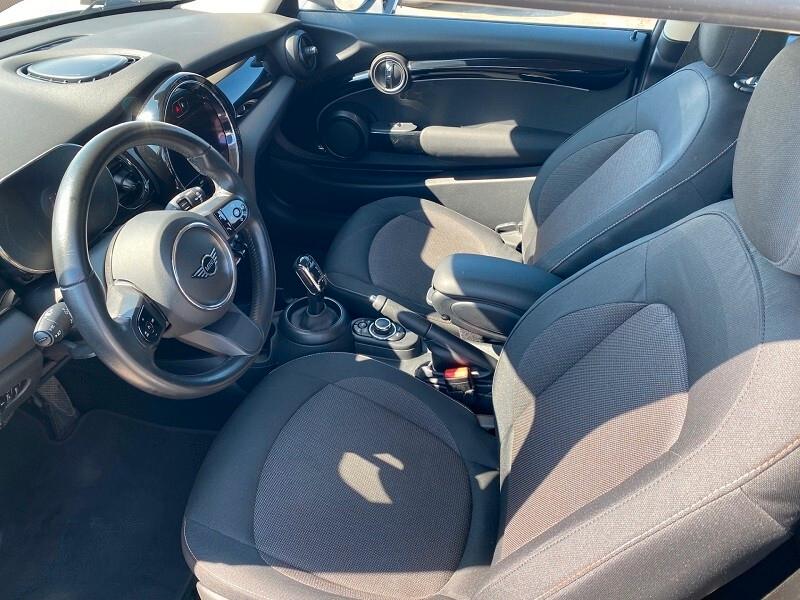 Mini 1.5 Cooper Classic