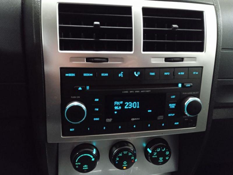 Dodge Nitro 2.8 CRD DPF R/T 4WD