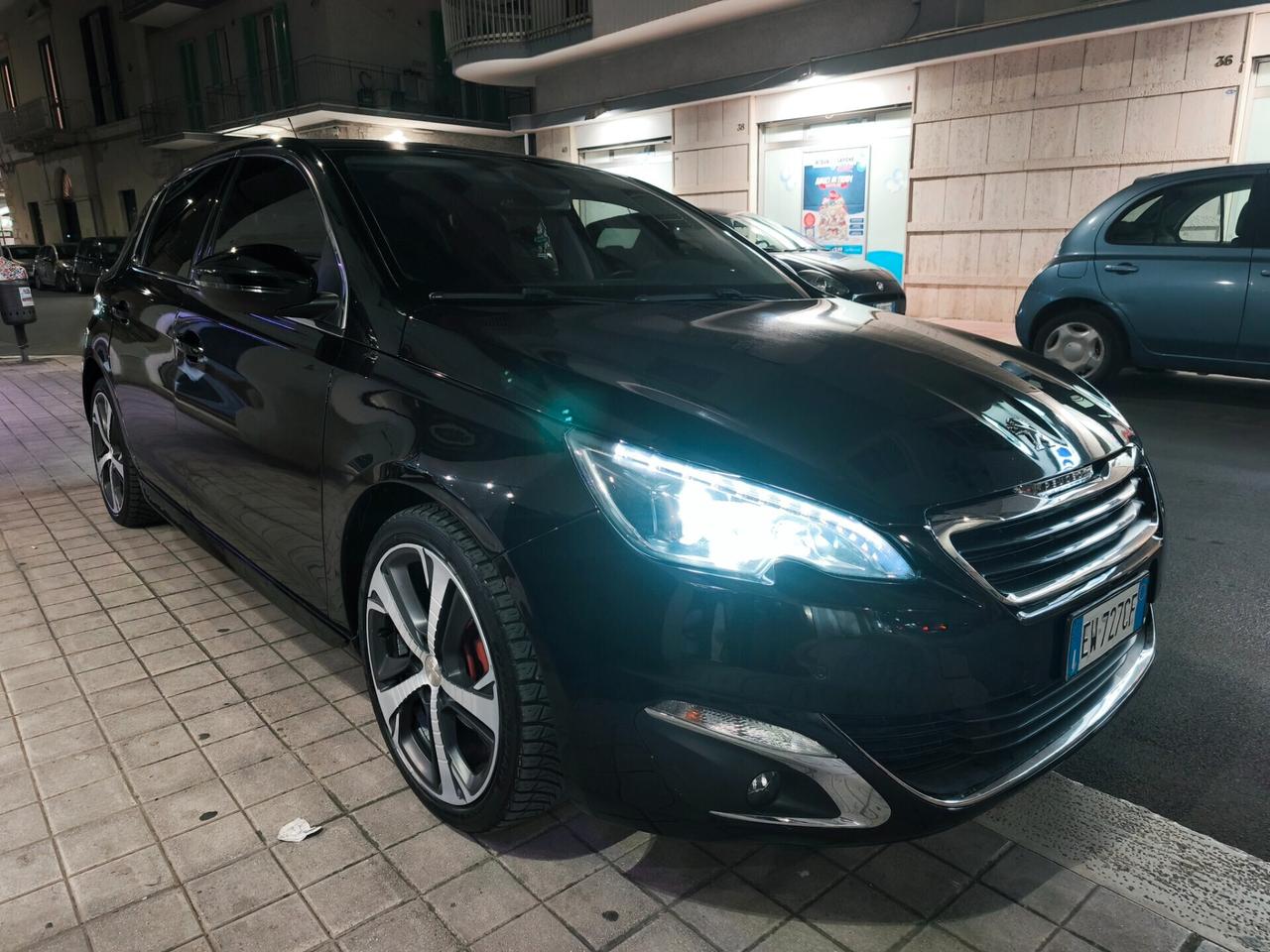 Peugeot 308 1.6 e-HDi 115 CV Stop&Start Allure