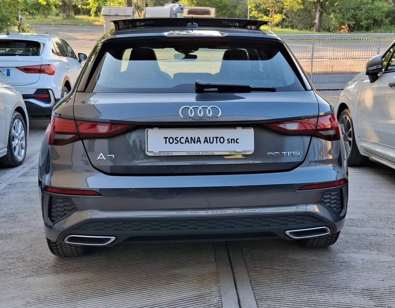 Audi A3 30 TFSI S line edition tetto panoramico full