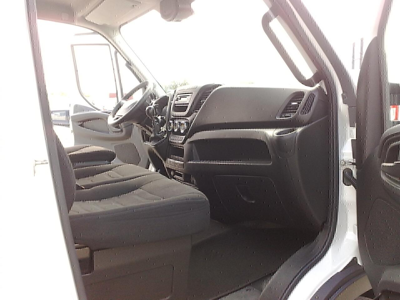 Iveco Daily 35c17 3.0hpt 170cv C. in lega - 2016