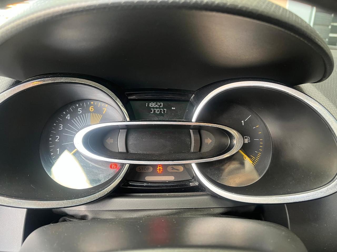 Renault Clio 5p 1.2 Wave 75cv - NEOPATENTATI OK