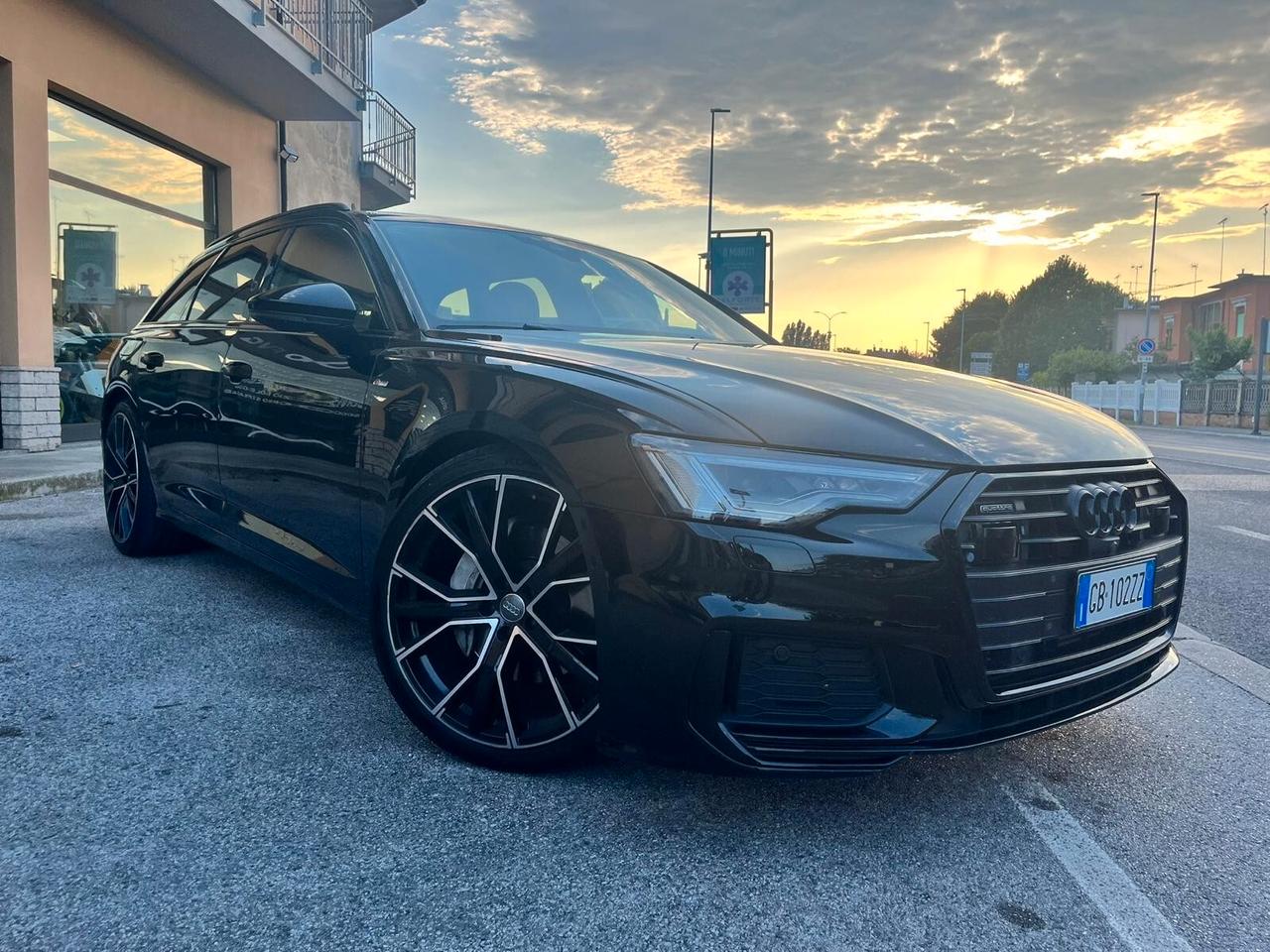 Audi A6 Avant 45 3.0 TDI quattro S-Line