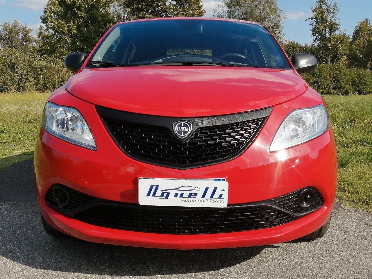 Lancia Ypsilon 1.0 FireFly 5 porte S&S Hybrid Ecochic