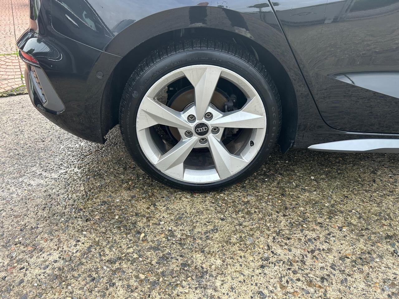 Audi A3 SPB 35 TFSI S line edition