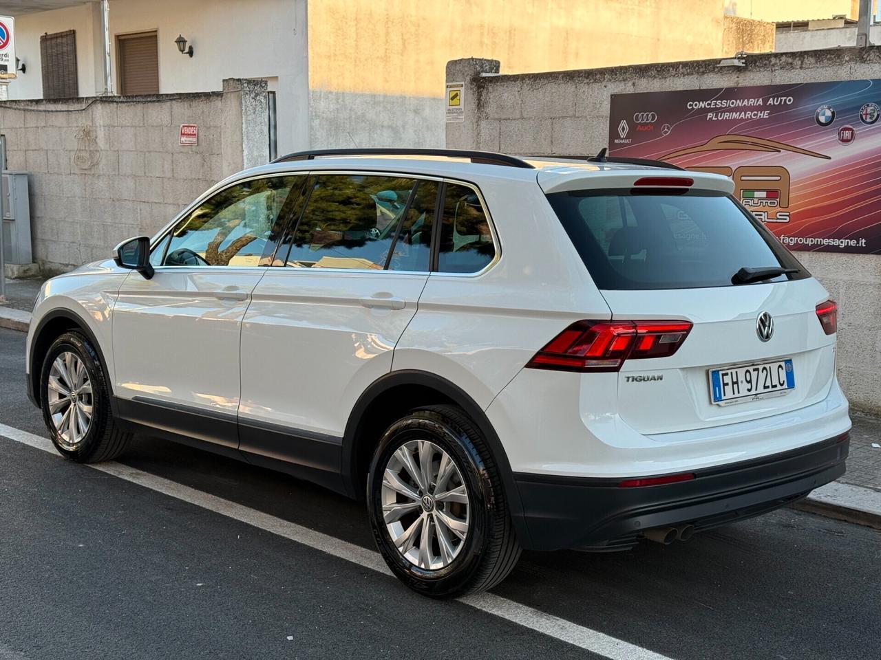 Volkswagen Tiguan 1.6 TDI 116CV CARPLAY - 2017