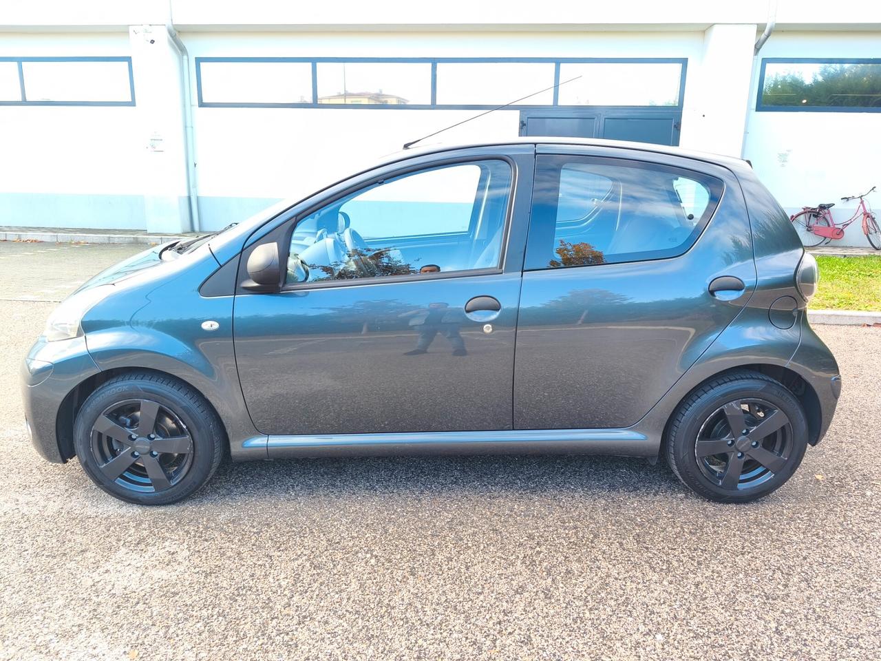 Toyota Aygo 1.0 NEOPATENTATI GARANZIA 12/24M