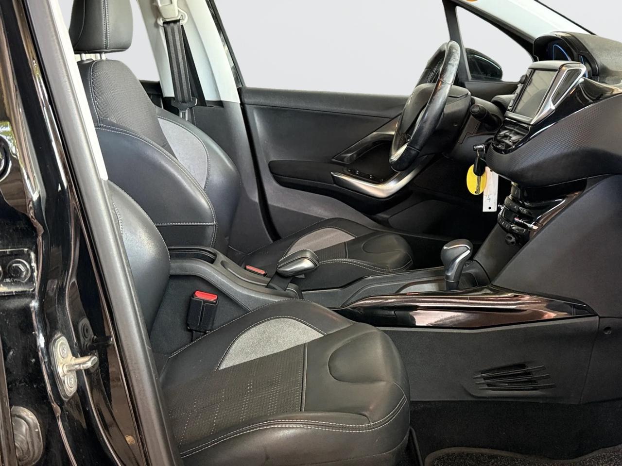 Peugeot 2008*1.2*110CV*AUTOMATICA***