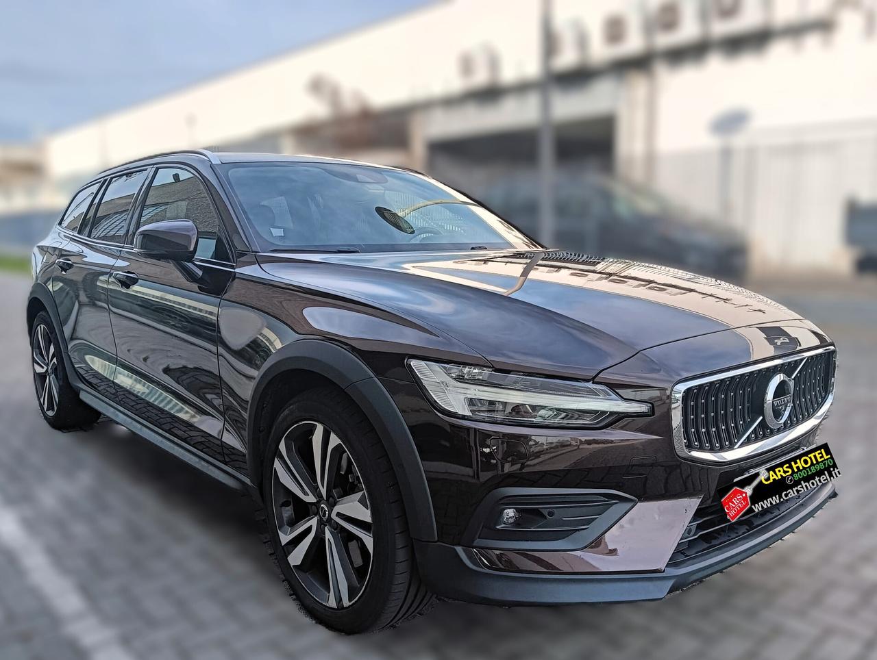 Volvo V60 Cross Country D4 AWD Geartronic Business Plus