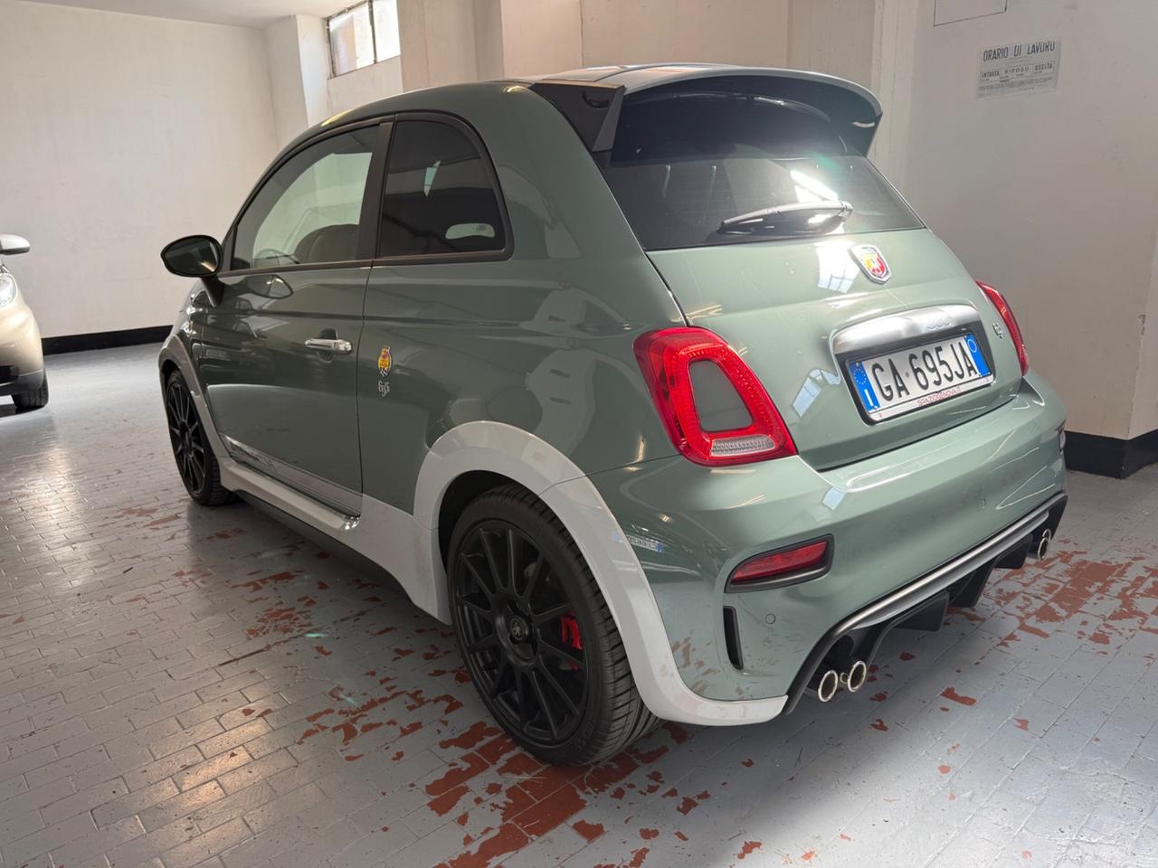 Abarth 695 1.4 Turbo T-Jet 180 CV 70°