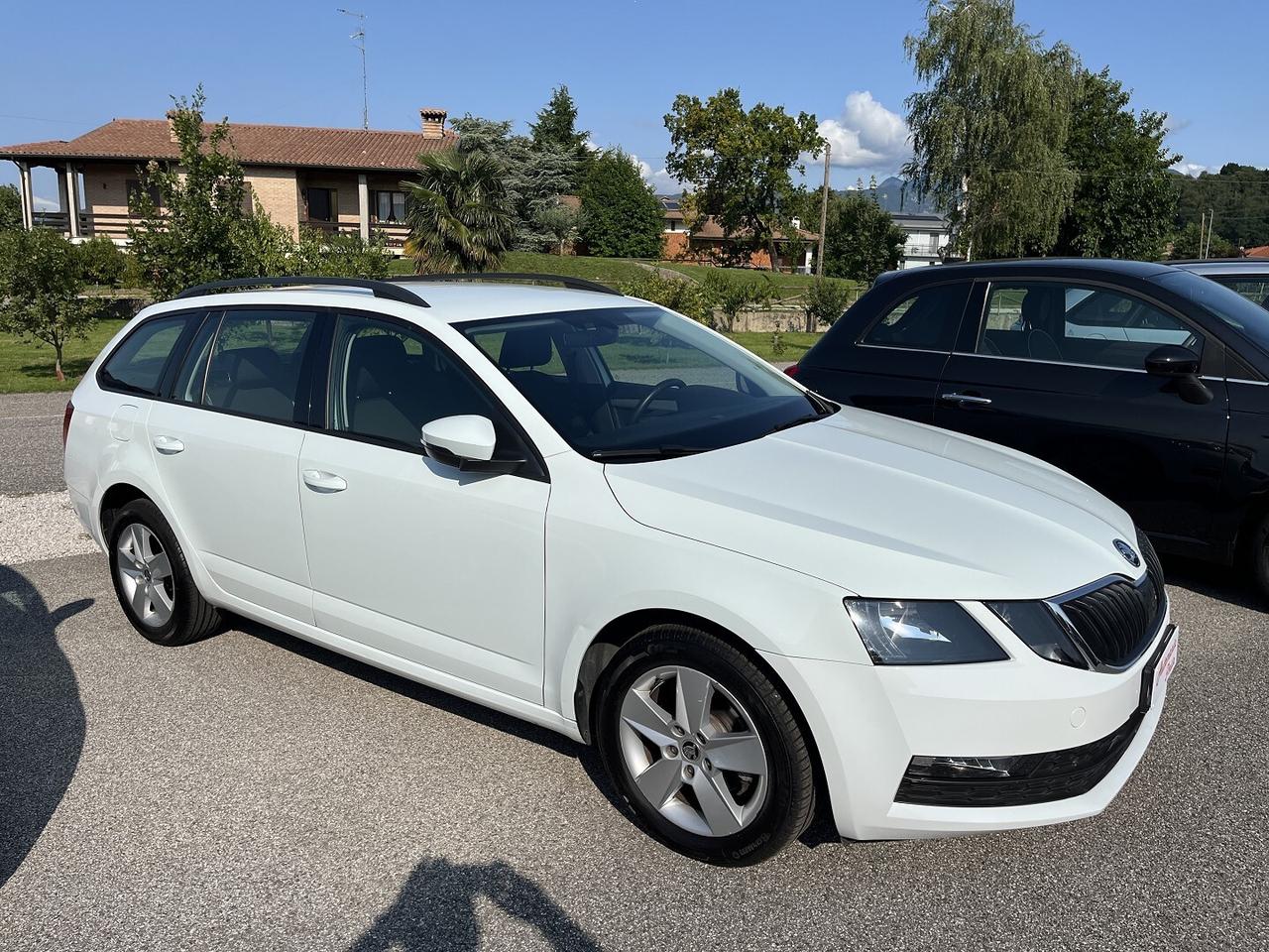 SKODA OCTAVIA SW 1600 TDI 115 CV 6M EXECUTIVE