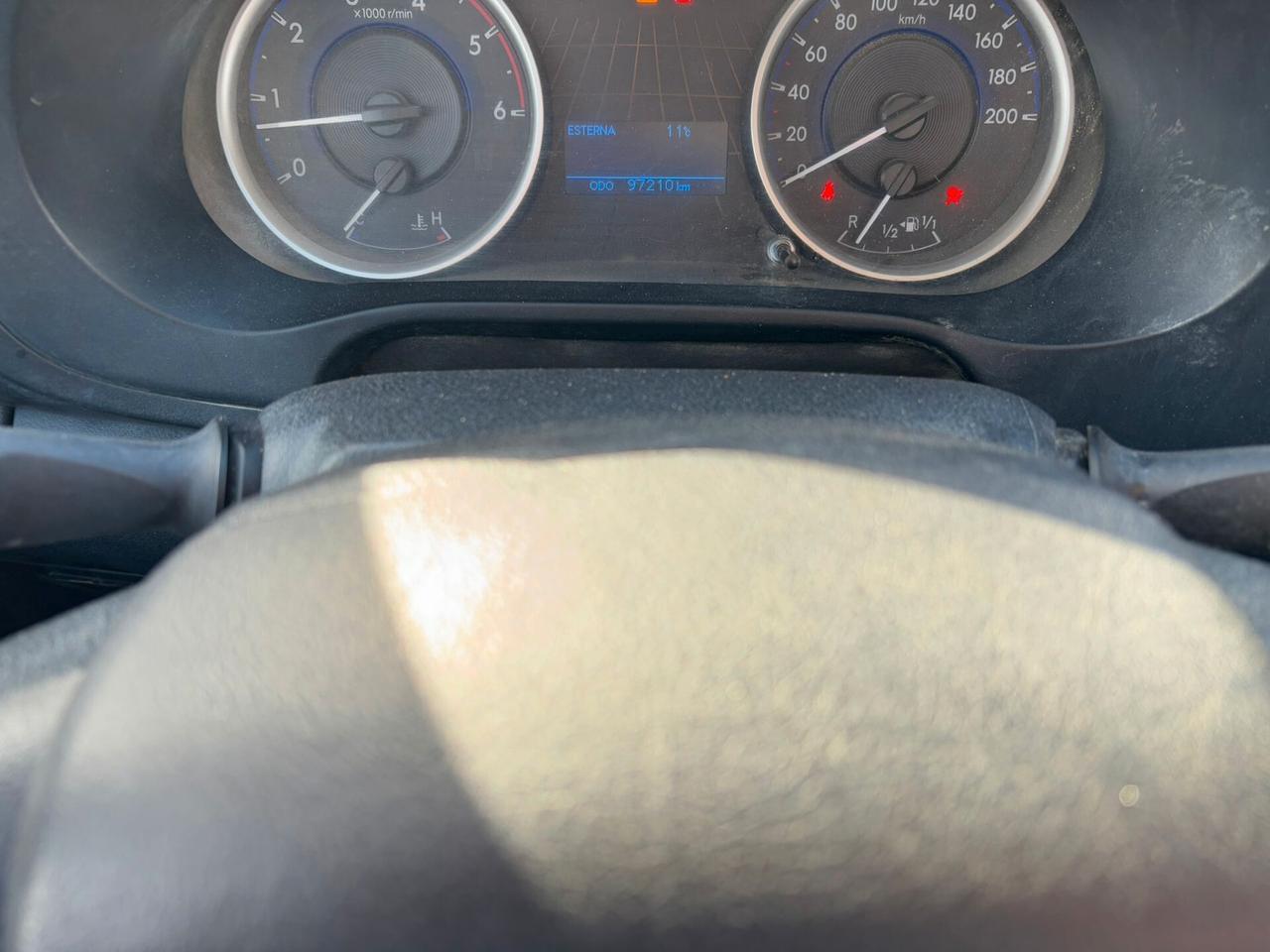 Toyota Hilux 2.4 D-4D 4WD 2 porte Single Cab Comfort