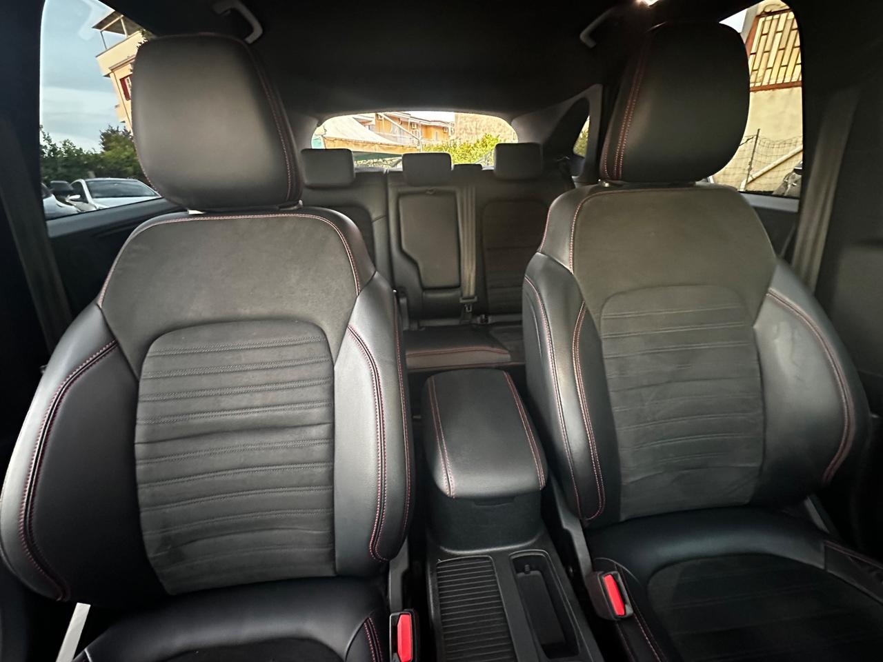 Ford Kuga 1.5 TDCI 120CV 2WD ST-Line X