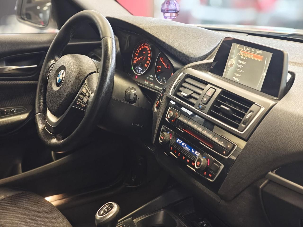 Bmw 116 118d 5p. Urban