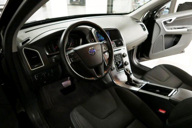 VOLVO XC60 D4 AWD Geartronic Kinetic EURO6B