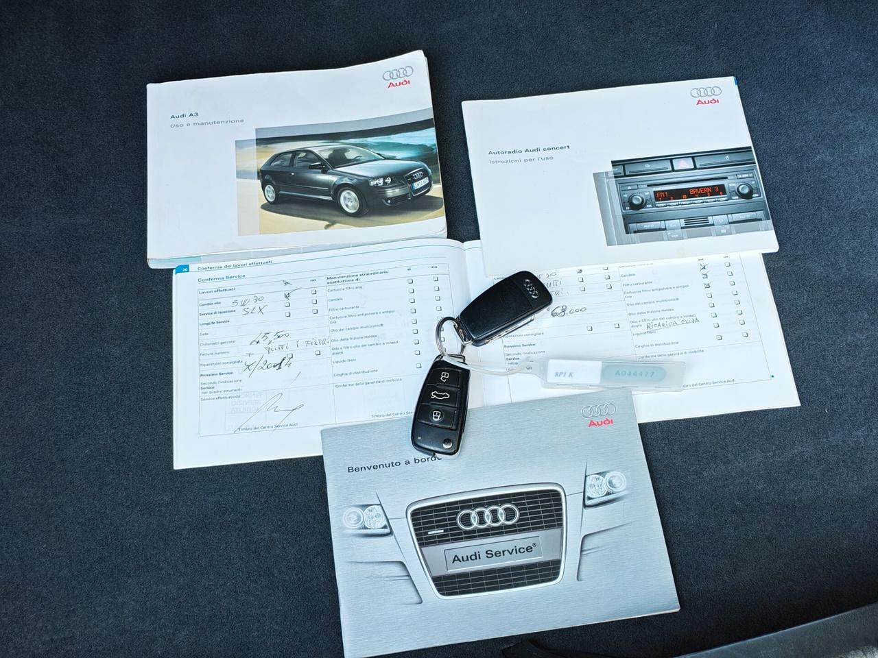 Audi A3 1.6 BENZINA 102cv / 86.000km / Unipro