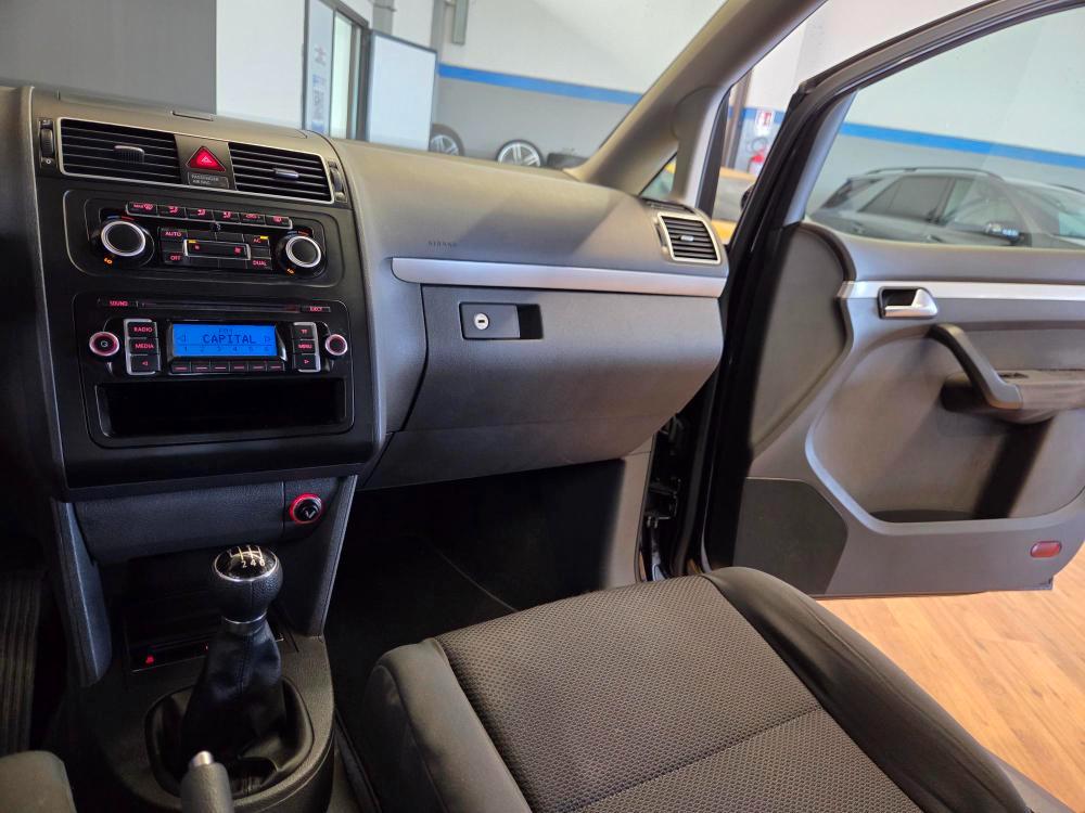 Volkswagen Touran 1.2 tsi Trendline