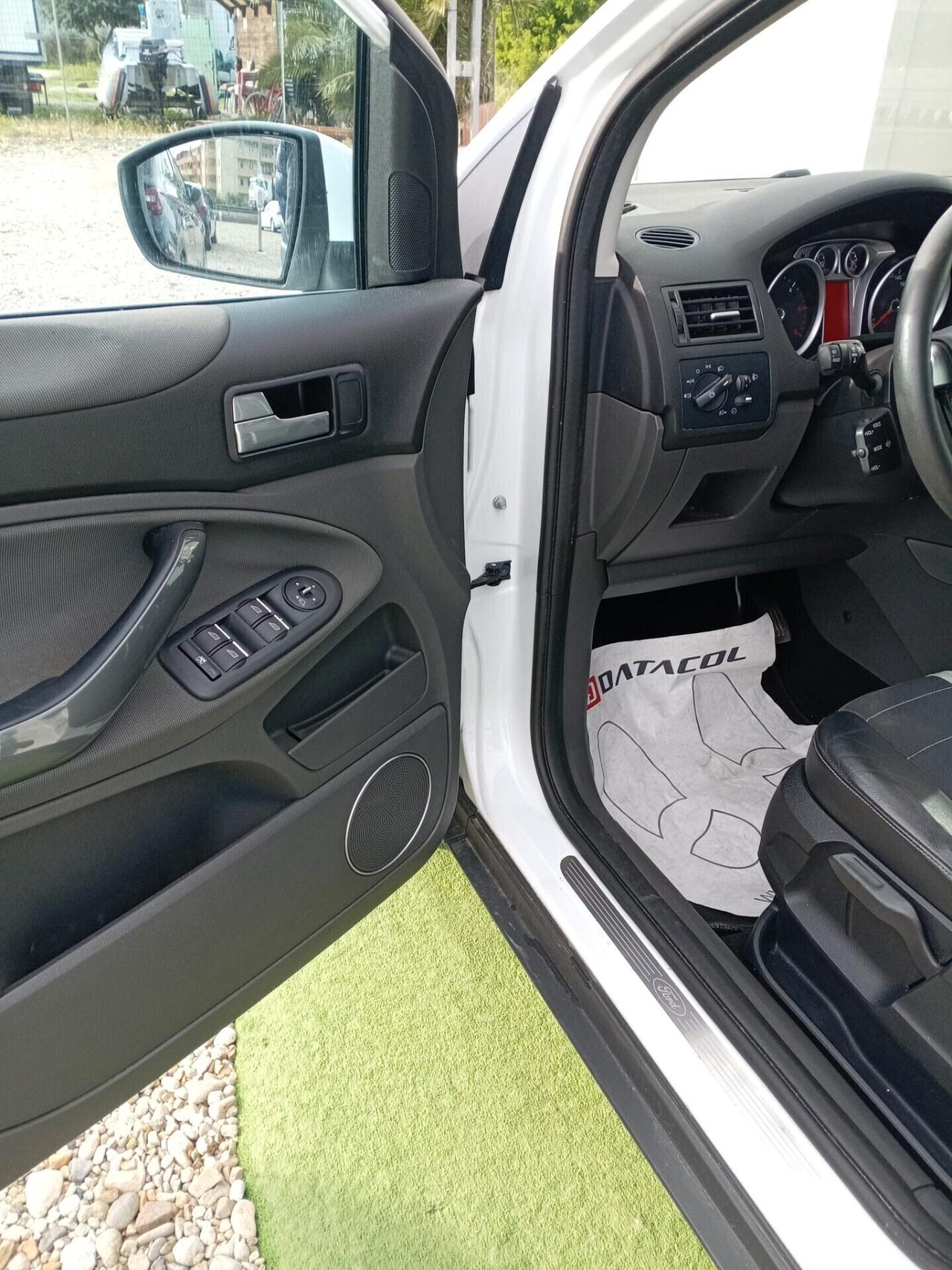 FORD KUGA DIESEL 2.0 TDCi 163 CV TETTO APRIBILE