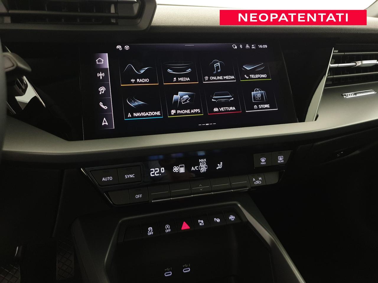 Sedan 30TFSI 116CV S tronic Business